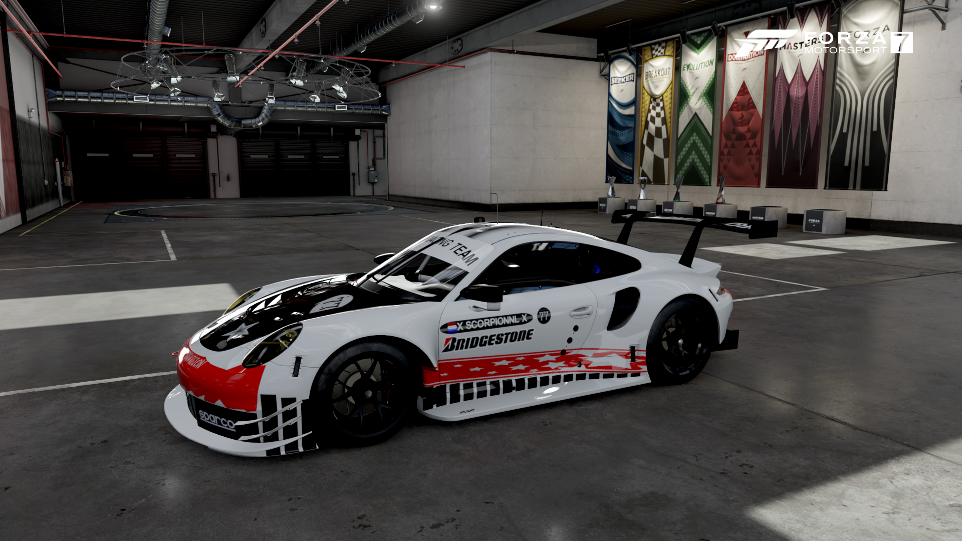 Porsche_RSR